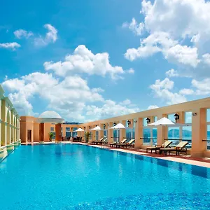 Otel The Royal Garden *****